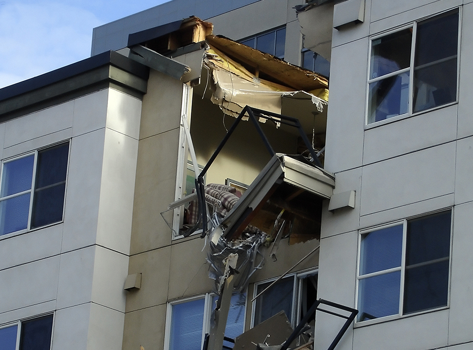 EDIFICIOS DE APARTAMENTOS